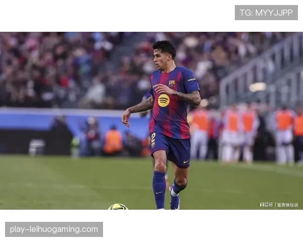 坎塞洛摆脱防守打门被扑，莱万门前补射锁定胜局